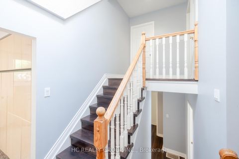 Photo 15 at 39 Dallington Drive, Don Valley Village, Toronto
