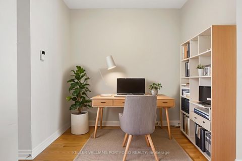 Photo 2 at 707 - 5229 Dundas Street W, City Centre West, Toronto