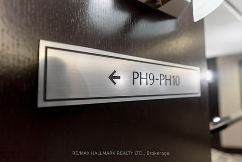 Photo 3 at Ph9 - 10 Queens Quay W, Waterfront Communities C1, Toronto