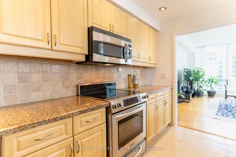Photo 13 at Ph9 - 10 Queens Quay W, Waterfront Communities C1, Toronto