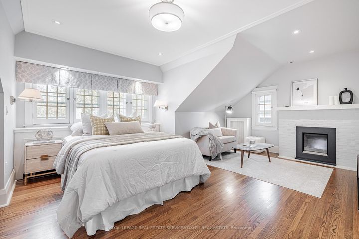 Photo 22 at 9 Lynwood Avenue, Casa Loma, Toronto