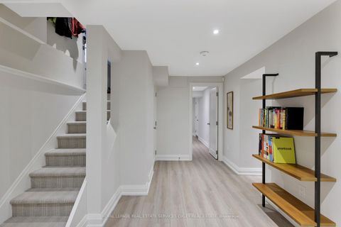 Photo 27 at 9 Lynwood Avenue, Casa Loma, Toronto Photo 27 at 9 Lynwood Avenue, Casa Loma, Toronto