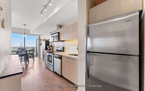 Photo 16 at 2105 - 70 Distillery Lane, Waterfront Communities C8, Toronto