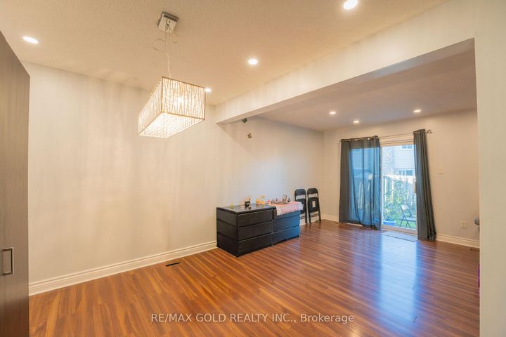 Photo 11 at 107 - 900 Central Park Drive, Northgate, Brampton