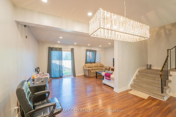 Photo 12 at 107 - 900 Central Park Drive, Northgate, Brampton