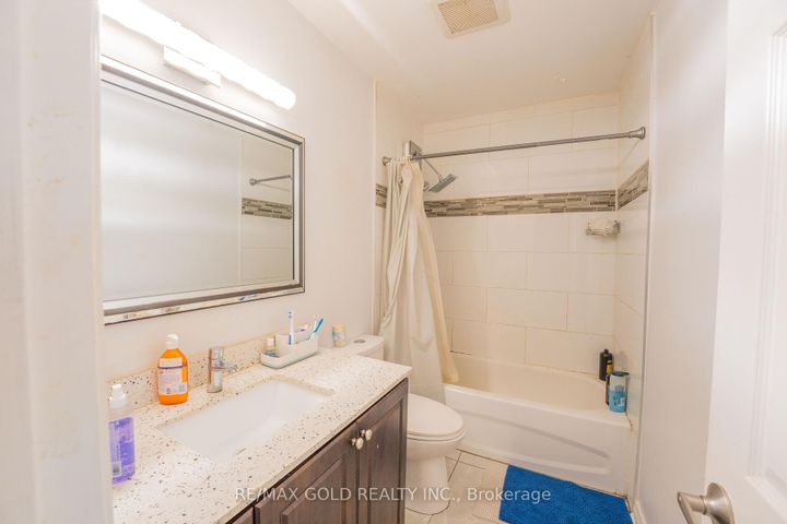 Photo 25 at 107 - 900 Central Park Drive, Northgate, Brampton