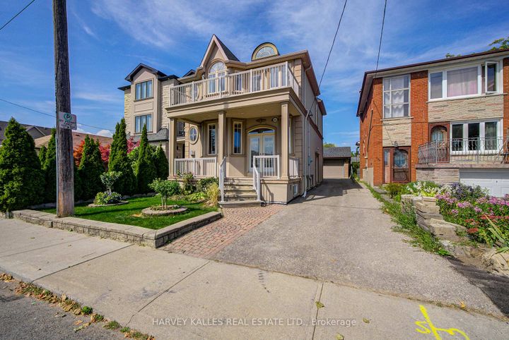 Photo 2 at 1006 Briar Hill Avenue, Belgravia, Toronto