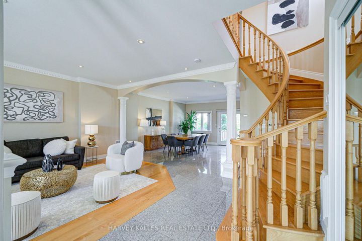 Photo 6 at 1006 Briar Hill Avenue, Belgravia, Toronto