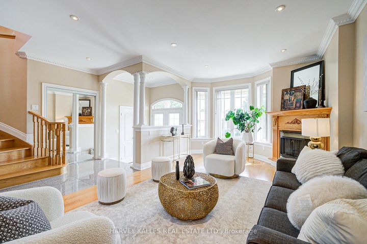 Photo 7 at 1006 Briar Hill Avenue, Belgravia, Toronto