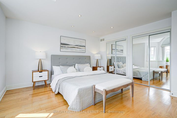 Photo 24 at 1006 Briar Hill Avenue, Belgravia, Toronto