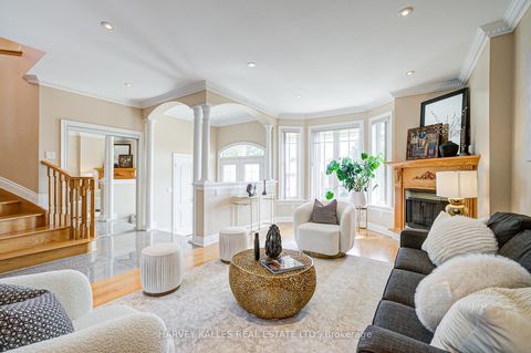 Photo 7 at 1006 Briar Hill Avenue, Belgravia, Toronto