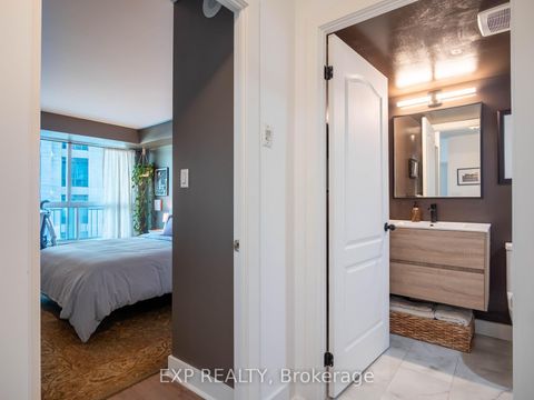 Photo 23 at 501 - 2111 Lakeshore Boulevard W, Mimico, Toronto