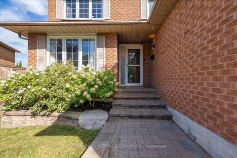 Photo 2 at 76 Attridge Drive, Aurora Village, Aurora
