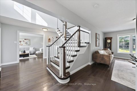 Photo 16 at 76 Attridge Drive, Aurora Village, Aurora