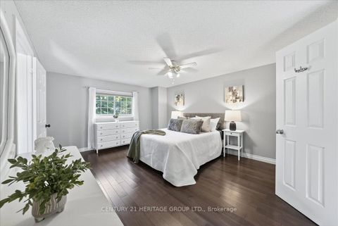 Photo 23 at 76 Attridge Drive, Aurora Village, Aurora