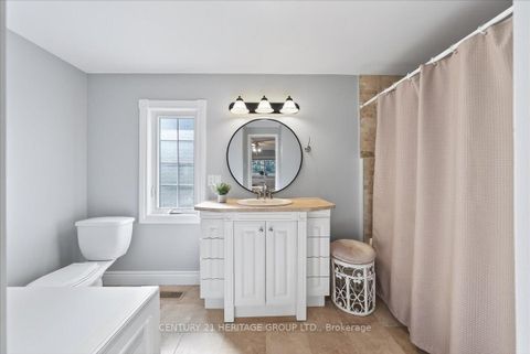 Photo 24 at 76 Attridge Drive, Aurora Village, Aurora
