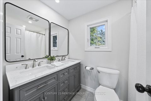 Photo 27 at 76 Attridge Drive, Aurora Village, Aurora