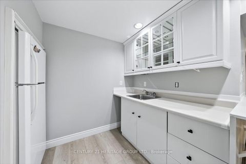 Photo 37 at 76 Attridge Drive, Aurora Village, Aurora