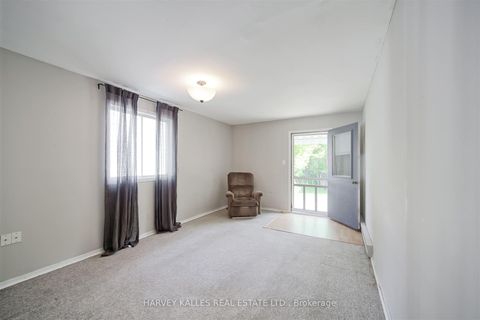 Photo 23 at 247 Jennings Crescent, BR Bronte, Oakville