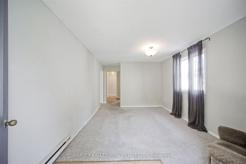 Photo 24 at 247 Jennings Crescent, BR Bronte, Oakville