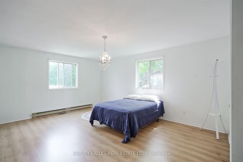 Photo 26 at 247 Jennings Crescent, BR Bronte, Oakville