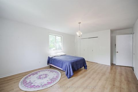 Photo 27 at 247 Jennings Crescent, BR Bronte, Oakville