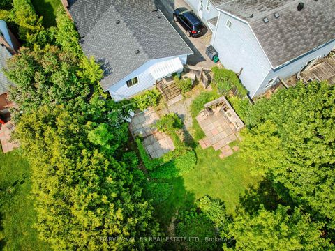 Photo 39 at 247 Jennings Crescent, BR Bronte, Oakville
