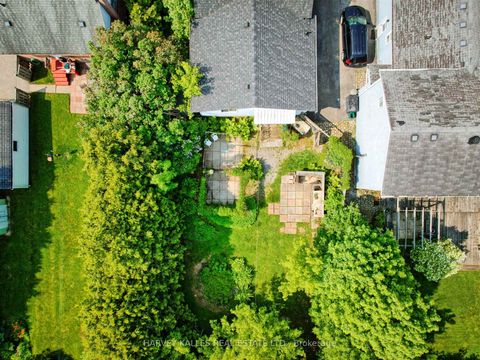 Photo 40 at 247 Jennings Crescent, BR Bronte, Oakville