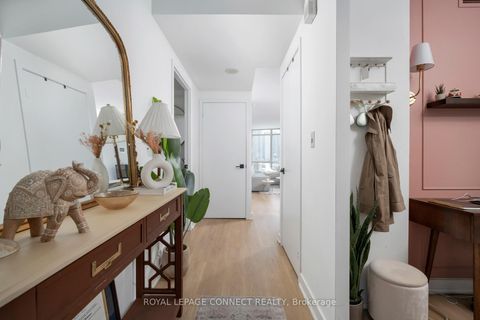 Photo 6 at 901-UNF - 5 Mariner Terrace, Waterfront Communities C1, Toronto