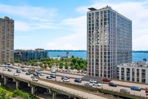 Photo 26 at 901-UNF - 5 Mariner Terrace, Waterfront Communities C1, Toronto