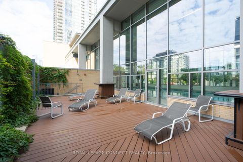 Photo 34 at 901-UNF - 5 Mariner Terrace, Waterfront Communities C1, Toronto