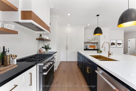 Photo 11 at 49 Greendowns Drive, Scarborough Village, Toronto