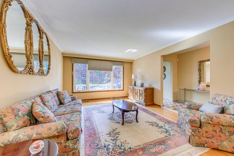 Photo 4 at 6 Sunvale Drive, Richview, Toronto