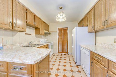 Photo 8 at 6 Sunvale Drive, Richview, Toronto