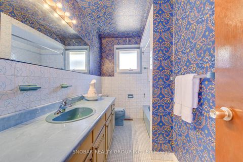 Photo 20 at 6 Sunvale Drive, Richview, Toronto