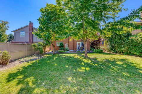 Photo 30 at 6 Sunvale Drive, Richview, Toronto