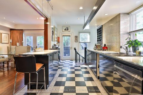 Photo 16 at 17 Bernard Avenue, Annex, Toronto