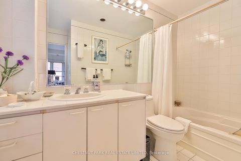 Photo 20 at 17 Bernard Avenue, Annex, Toronto