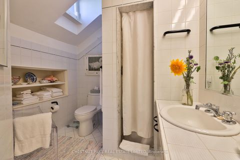 Photo 30 at 17 Bernard Avenue, Annex, Toronto