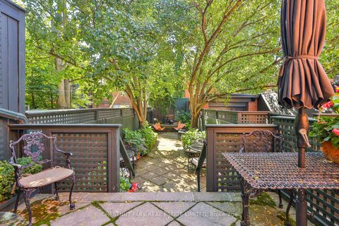 Photo 37 at 17 Bernard Avenue, Annex, Toronto
