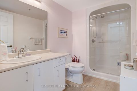 Photo 10 at 313 - 1460 Bishops Gate, GA Glen Abbey, Oakville