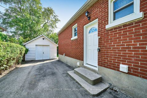 Photo 3 at 305 James Street, Downtown Whitby, Whitby