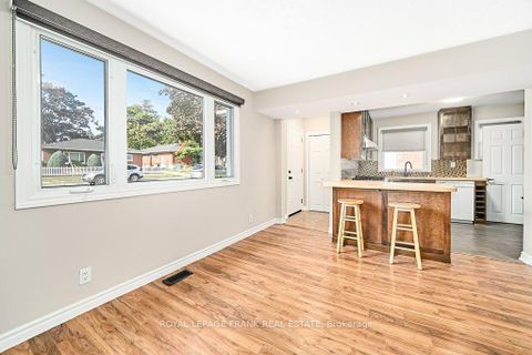 Photo 4 at 305 James Street, Downtown Whitby, Whitby