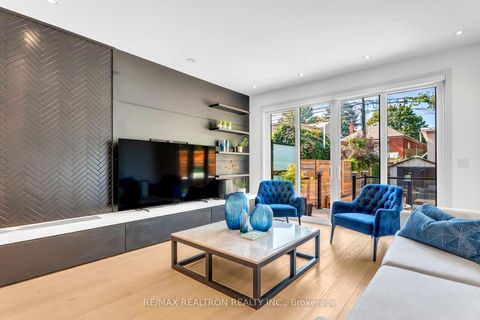 Photo 13 at 38 Alameda Avenue, Oakwood Village, Toronto