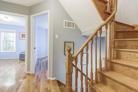 Photo 22 at 200 Glenashton Drive, RO River Oaks, Oakville