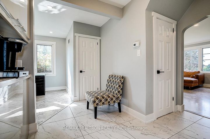 Photo 14 at 904 Parklane Avenue, Eastdale, Oshawa