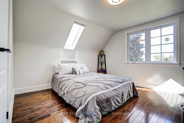 Photo 25 at 904 Parklane Avenue, Eastdale, Oshawa