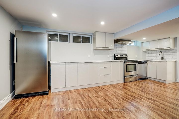 Photo 32 at 904 Parklane Avenue, Eastdale, Oshawa