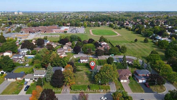 Photo 44 at 904 Parklane Avenue, Eastdale, Oshawa