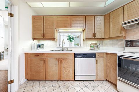Photo 17 at PH1 - 85 Skymark Drive, Hillcrest Village, Toronto